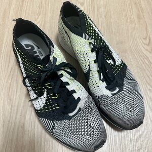 Nike Flyknit Racers men’s 7